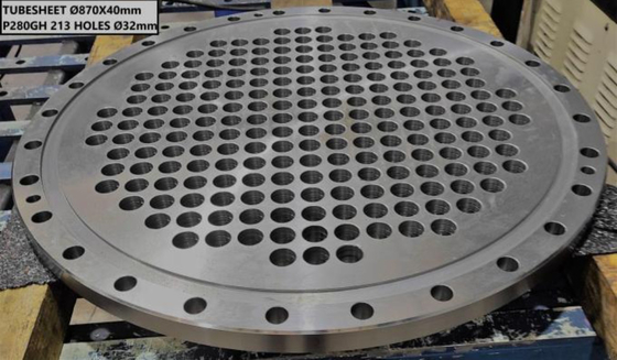 Hoja de tubo de intercambiador de calor de titanio Gr1 Gr2 Hojas de tubo de placa revestida SA182 F304L F316L